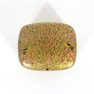 Vintage Hand Painted Kashmir Lacquered Trinket Box